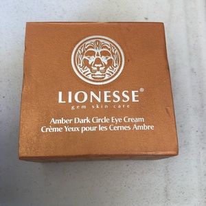 LIONESSE AMBER DARK CIRCLE EYE CREAM